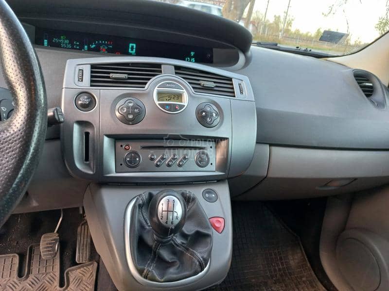Renault Scenic 2.0 16v