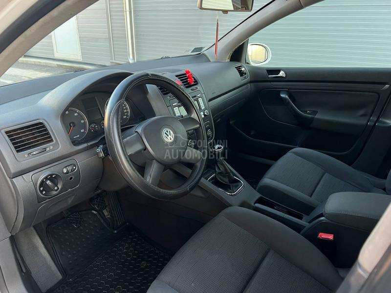 Volkswagen Golf 5 1.9TDI