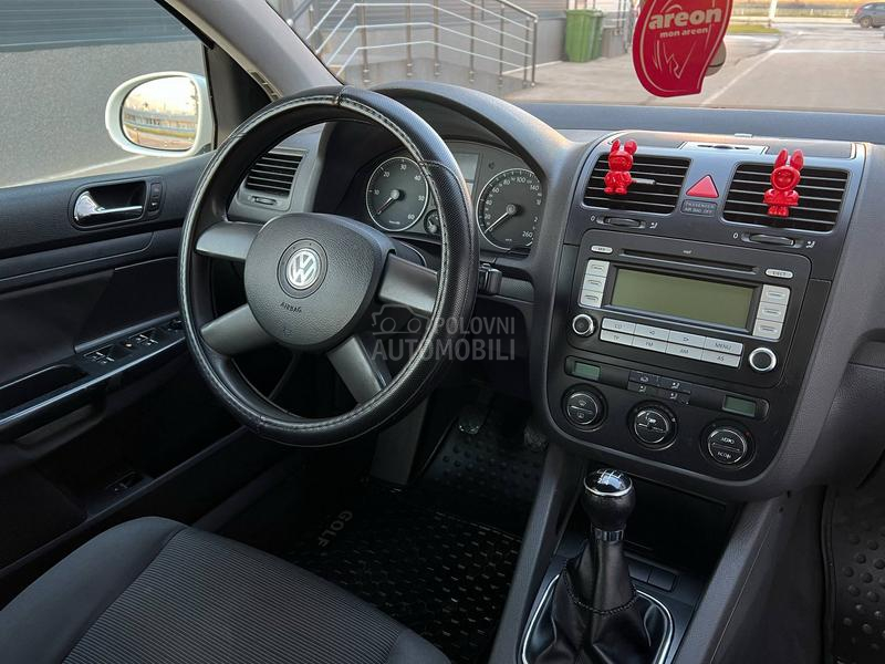 Volkswagen Golf 5 1.9TDI