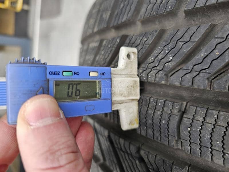 Continental 285/40 R21 Zimska