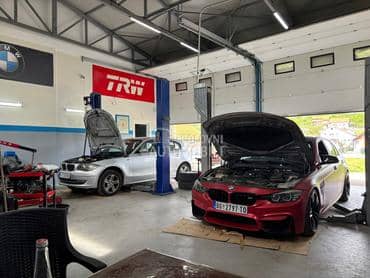 BMW Serija 3 e90 -  kompletan auto u delovima