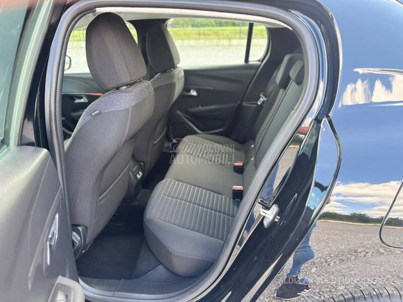 Peugeot 208 1.2 Puretech / Autom
