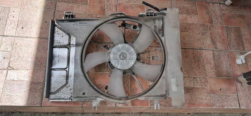 Ventilator sa nosacem ..