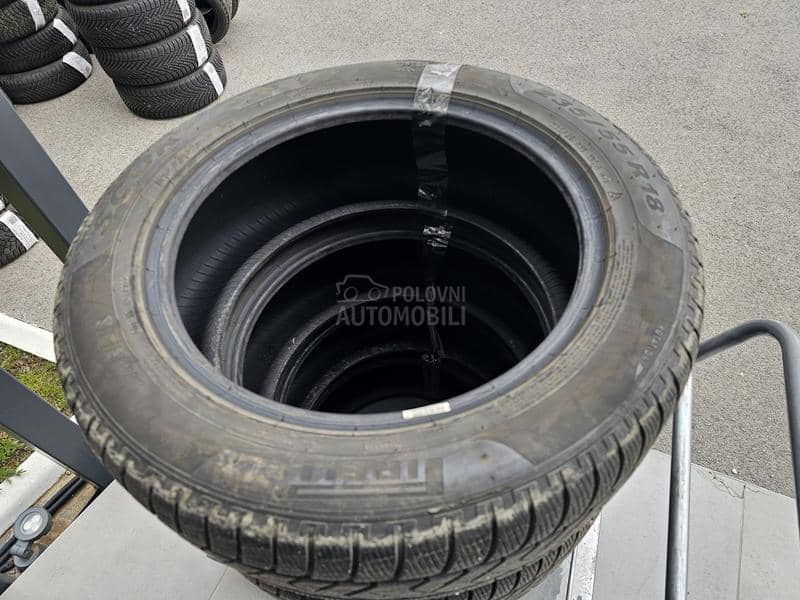 Pirelli 235/55 R18 Zimska