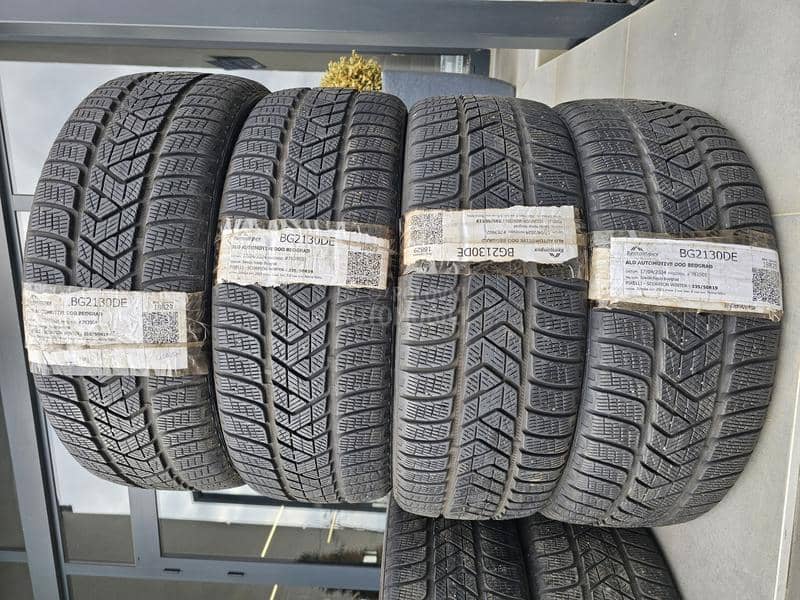 Pirelli 235/50 R19 Zimska
