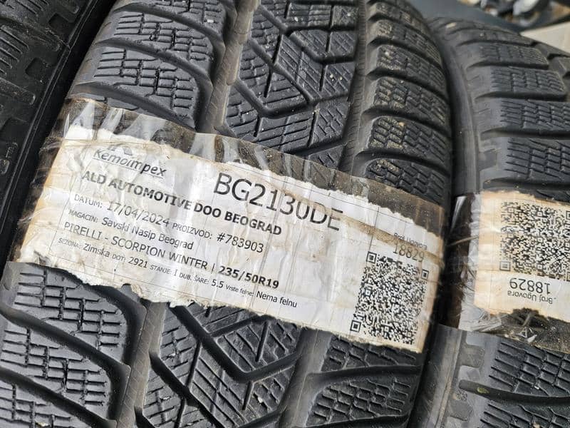 Pirelli 235/50 R19 Zimska