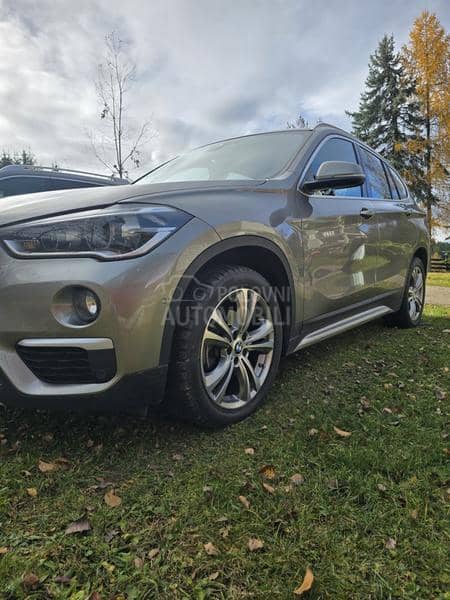BMW X1 x-drive