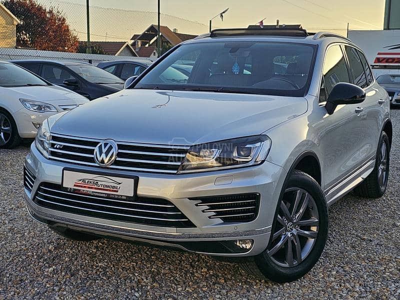 Volkswagen Touareg 3.0 R-LINE