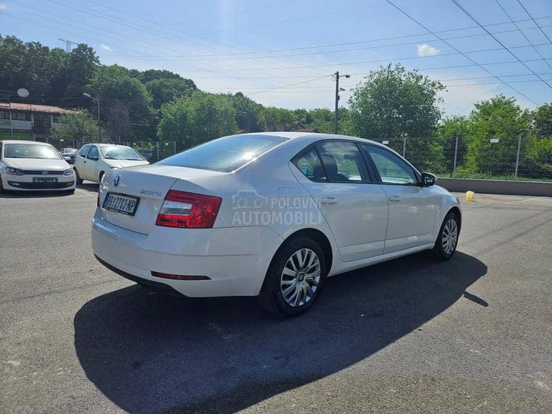 Škoda Octavia 1.2 tsi SRB