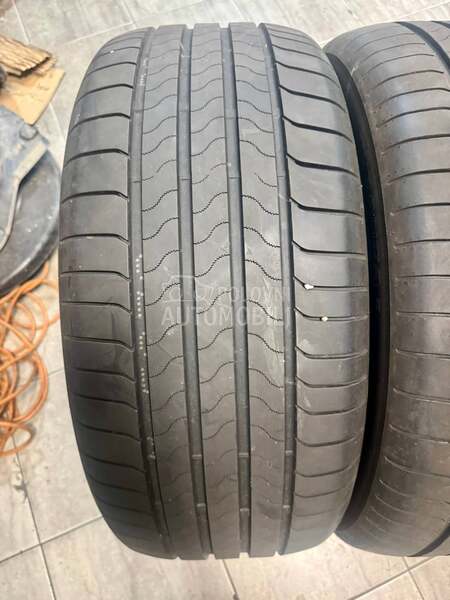 Goodyear 255/45 R19 Letnja