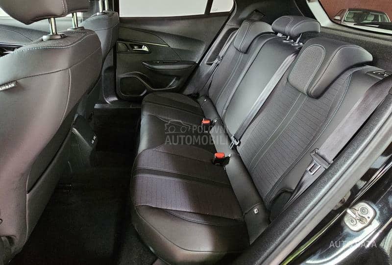 Peugeot 2008 ALLURE/LED/KAMERA