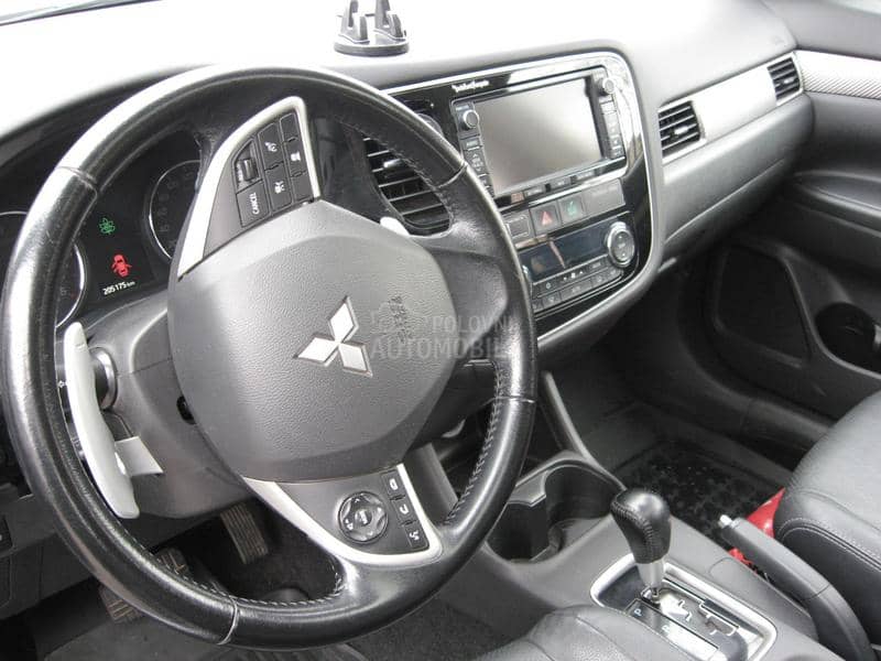 Mitsubishi Outlander 2.2TDI