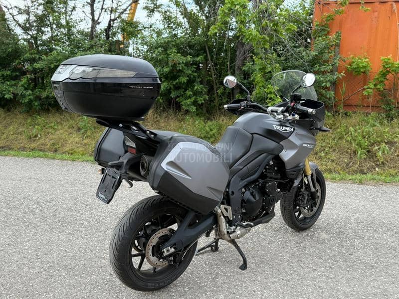 Triumph TIGER 1050