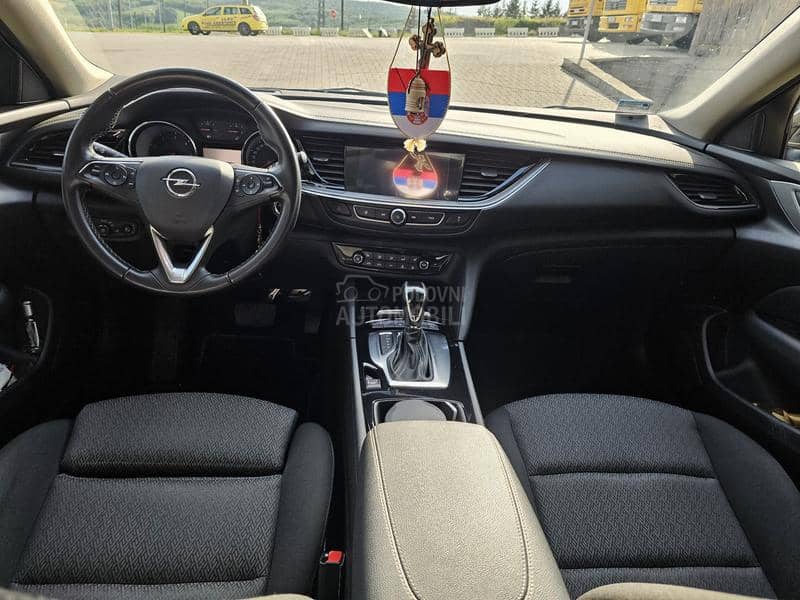 Opel Insignia CH