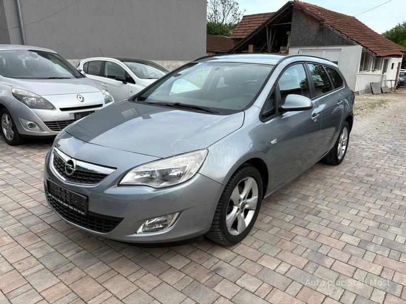 Opel Astra J 1,7 CDTI