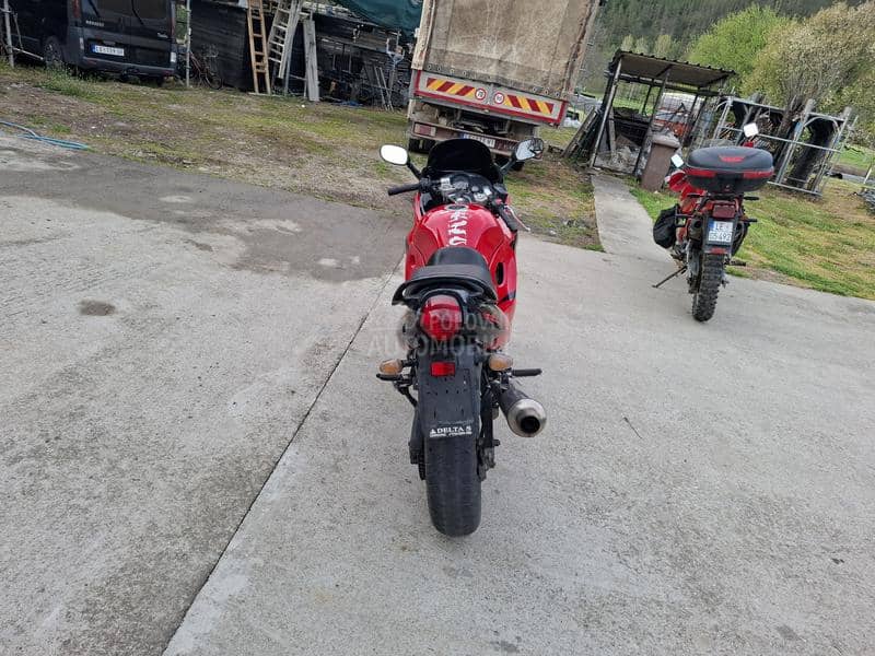 Suzuki gsx600f