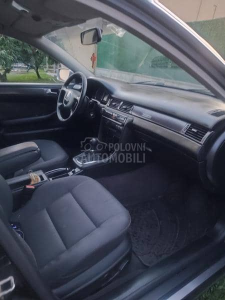 Audi A6 2.4 QUATTRO