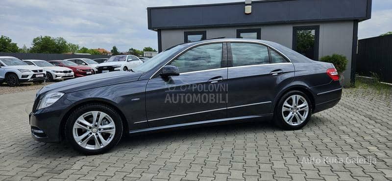Mercedes Benz E 220 E 220  avantgarde