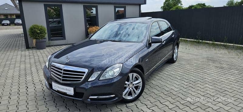 Mercedes Benz E 220 E 220  avantgarde