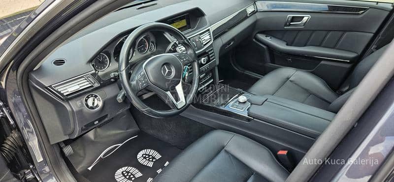 Mercedes Benz E 220 E 220  avantgarde
