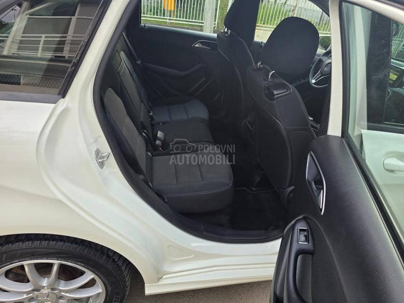 Mercedes Benz B 180 CDI
