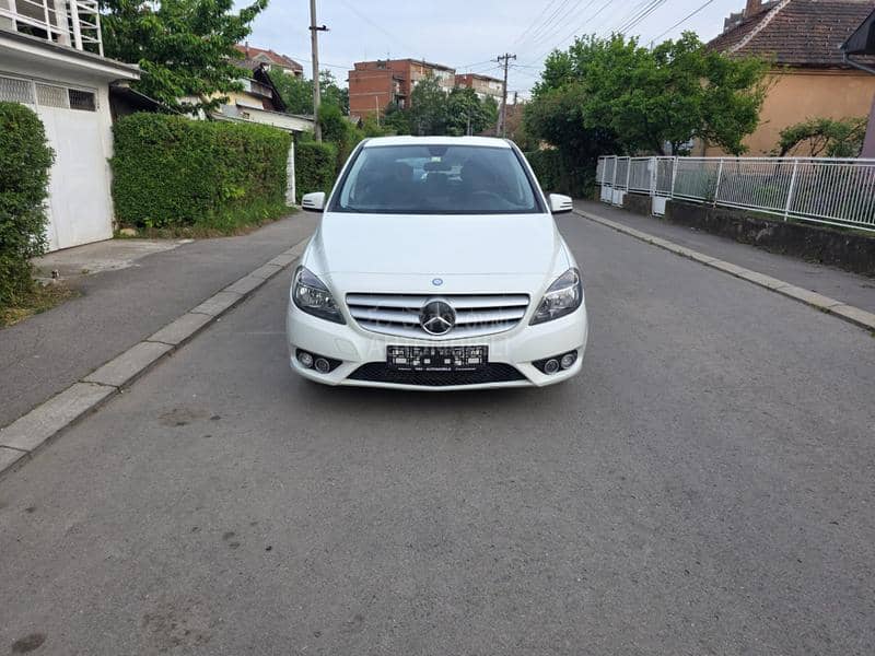 Mercedes Benz B 180 CDI