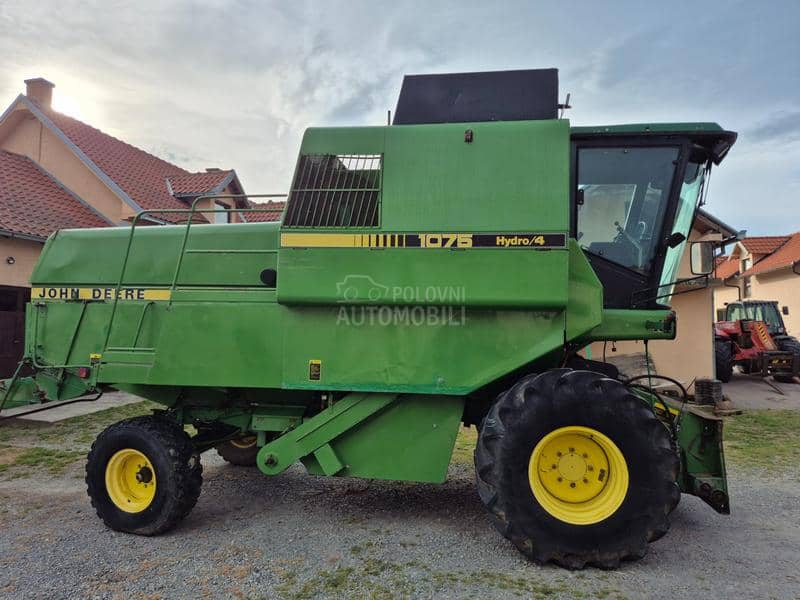 John Deere 1075 H4