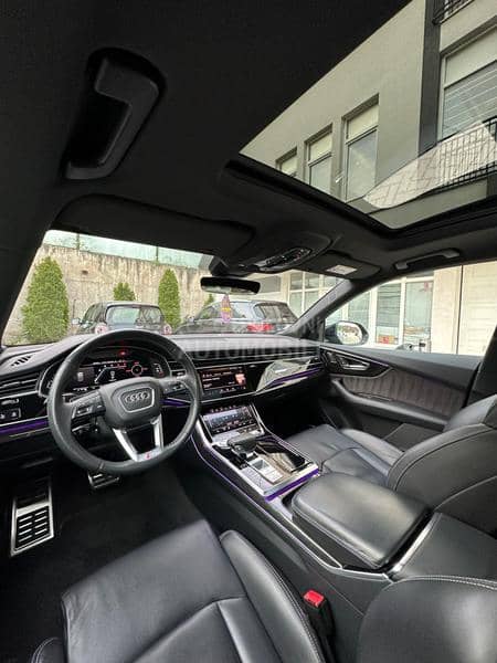 Audi Q8 3x S line