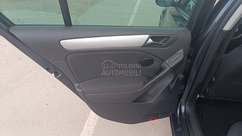 Volkswagen Golf 6 1.6 TDI