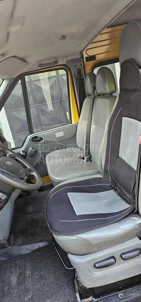 Ford Transit 2.4tdci ,6 sedista