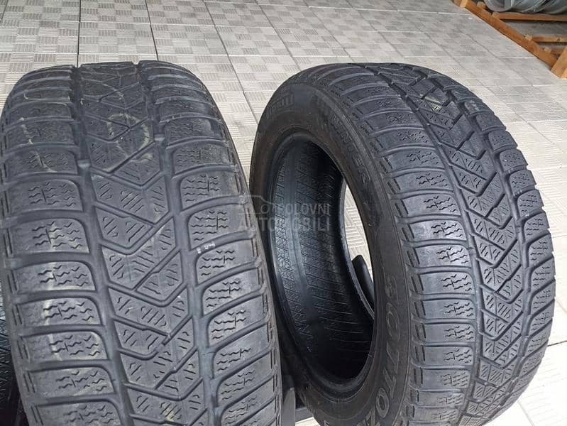 Pirelli 215/55 R16 Zimska