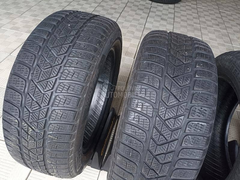 Pirelli 215/55 R16 Zimska