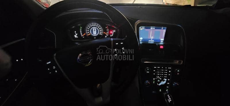 Volvo XC60 d4