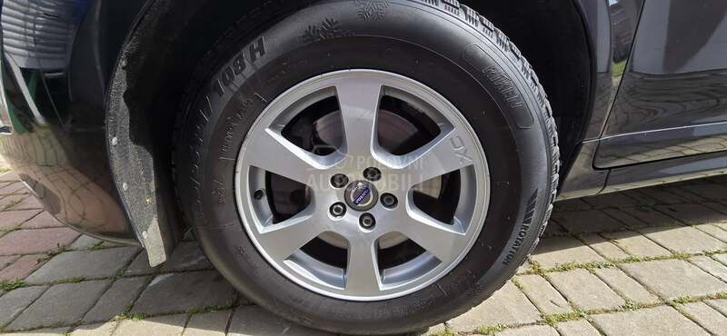 Volvo XC60 d4