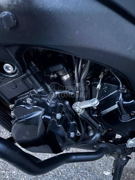 Suzuki GSR