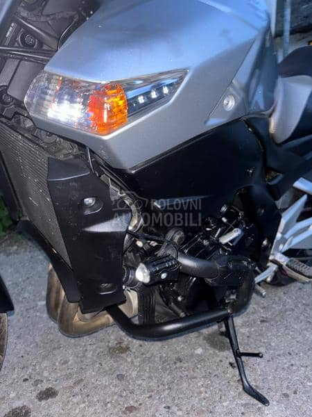 Suzuki GSR