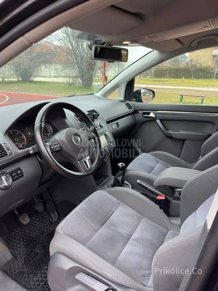 Volkswagen Touran 2.0 TDI