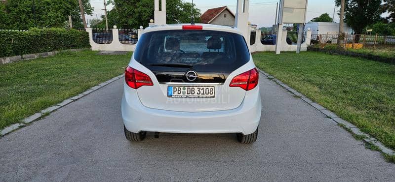 Opel Meriva 1.4 COSMO CH