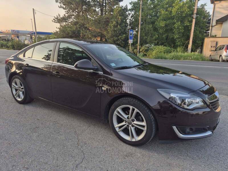 Opel Insignia 