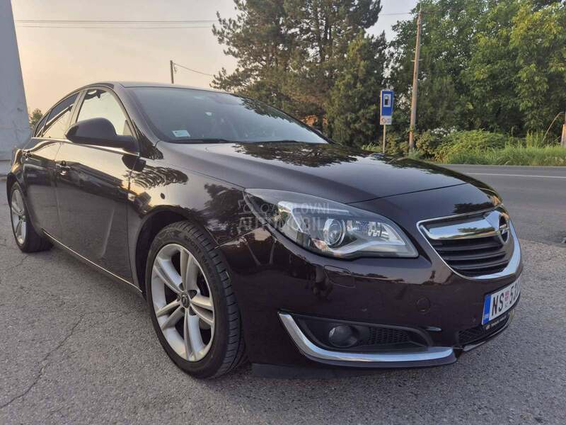 Opel Insignia 