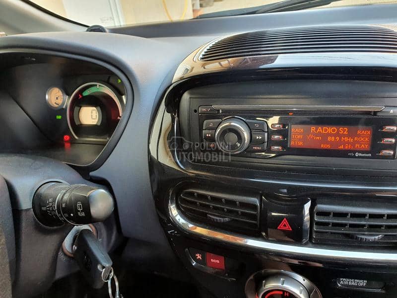 Peugeot iOn / baterija SOH 75