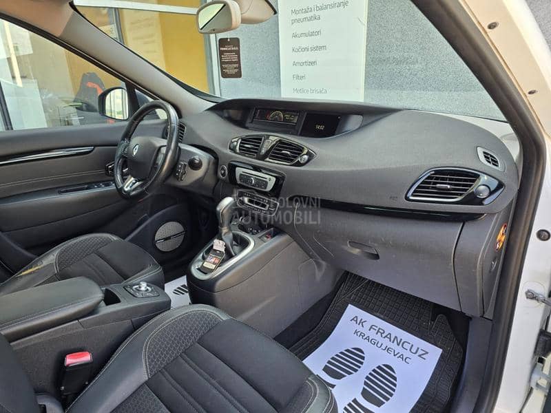 Renault Scenic 1.5 DCi