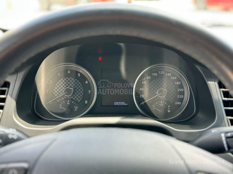 Hyundai Elantra 1.6 MPI A/T