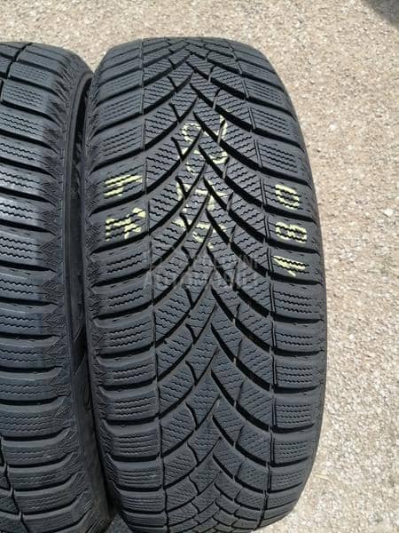 Semperit 205/60 R16 Zimska