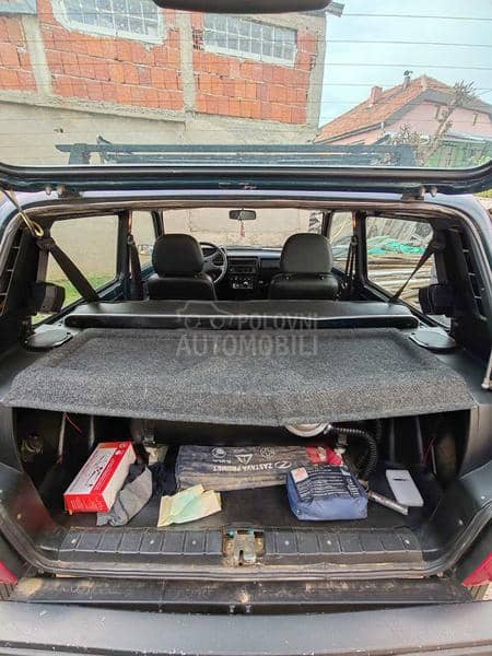 Lada Niva 