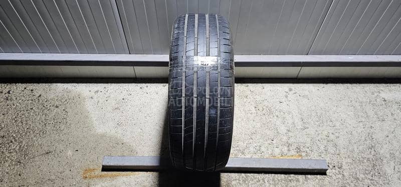 Goodyear 225/45 R19 Letnja