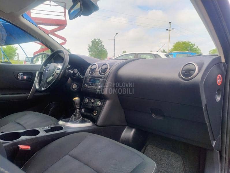 Nissan Qashqai 1.5 DCi