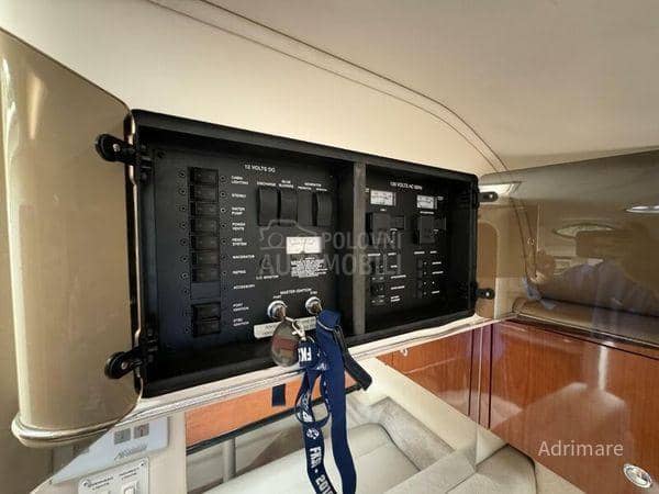 Karnic Monterey 302 Cruiser