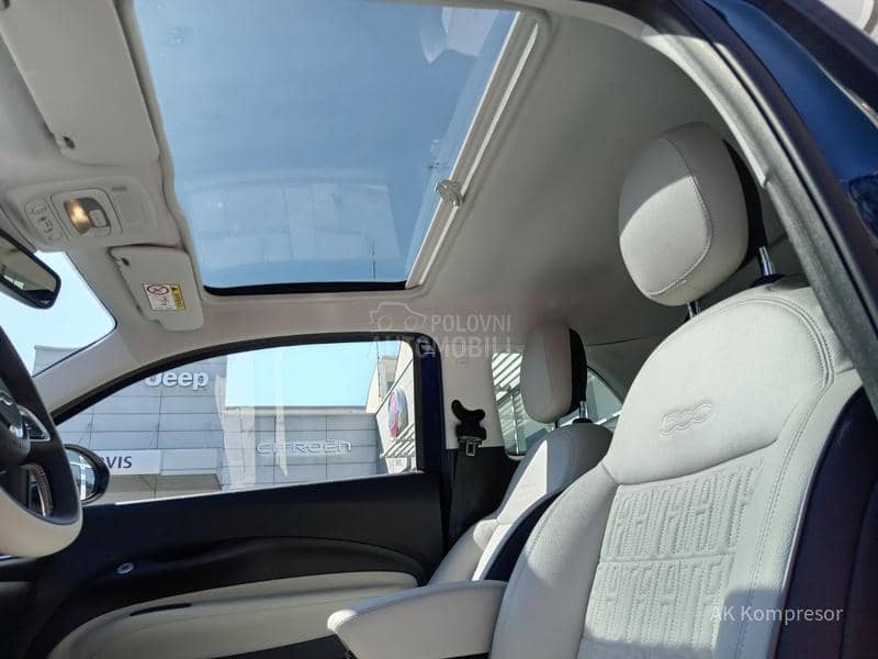 Fiat 500e La Prima
