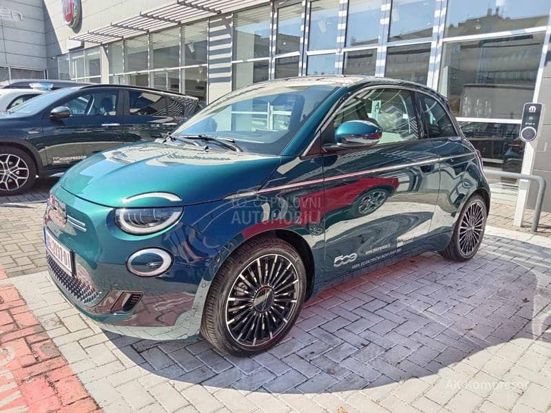 Fiat 500e La Prima